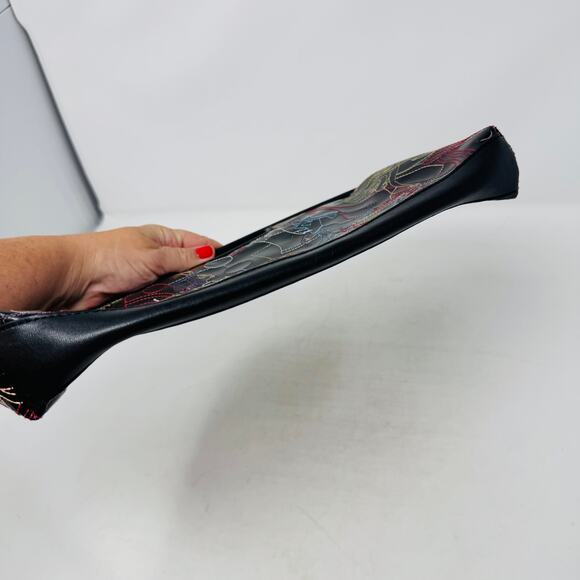 BCBGirls Retro Embroidered Patent Faux Leather Clutch Handbag Y2K Throwback - Picture 5 of 10